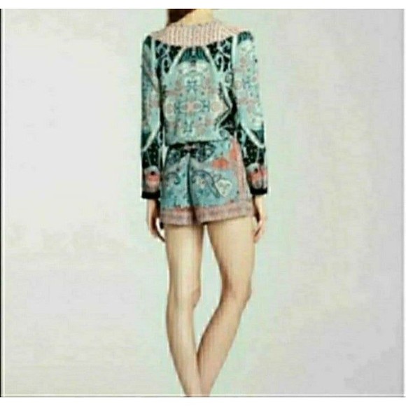 BCBGMAXAZRIA ROMPER BOHO HIPPIE ROMPER SCARF PRINT SIZE MEDIUM WOMEN MEDIUM NWOT - Picture 4 of 11